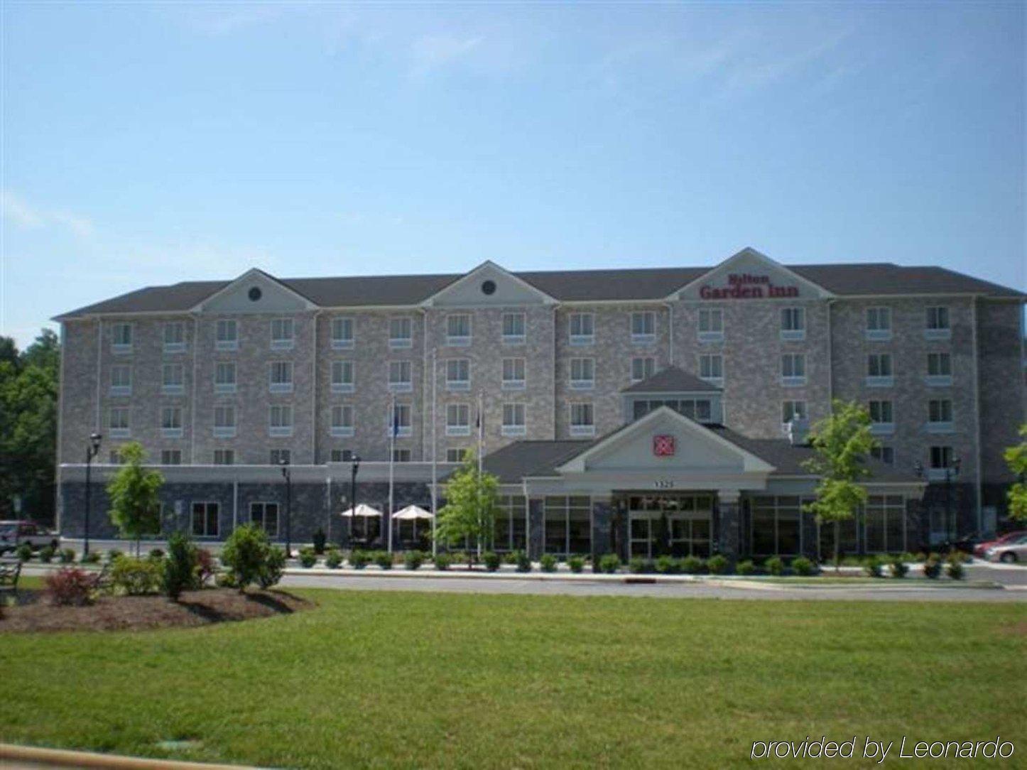 Hilton Garden Inn Winston-Salem/Hanes Mall Exterior foto